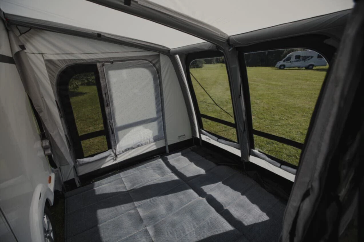 Vango Airbeam Vango Balletto Air 260 Elements Shield Caravan Awning (2023) 6 Vango Airbeam Vango Balletto Air 260 Elements Shield Caravan Awning (2023) - Image 6